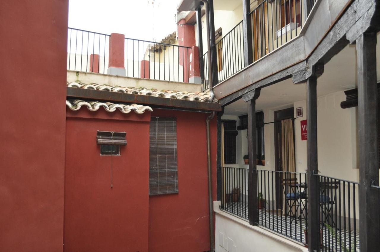 Lofts Amantes De Toledo- Loft Alcazarアパートメント エクステリア 写真
