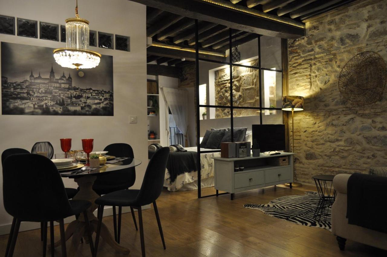 Lofts Amantes De Toledo- Loft Alcazarアパートメント エクステリア 写真